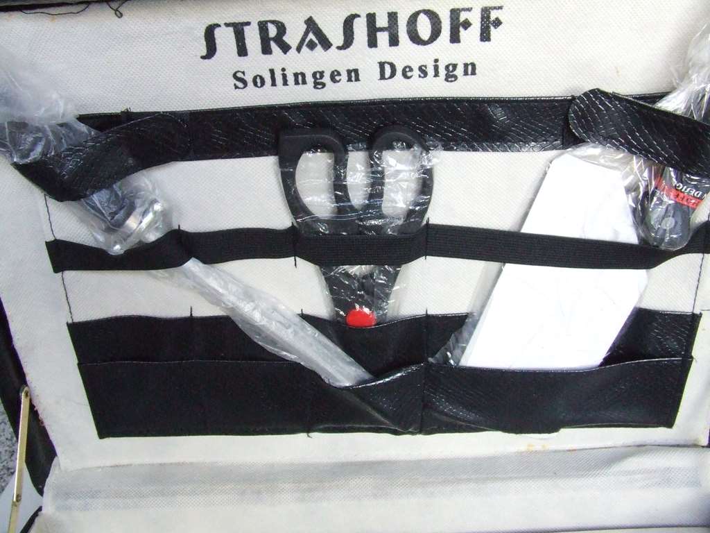 STRASHOFF SOLINGEN DISEGN SERVIZIO 36 PEZZI NUOVO