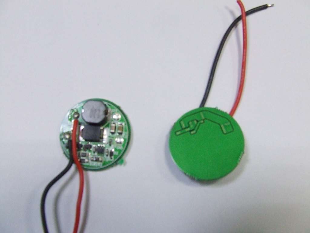 DRIVER PER LED INGRESSO 12 A 24 V. USCITA 3 A 12 VOLT 2,8 AMPERE DRIVER PER LED INGRESSO 12 A 24 V. USCITA 3 A 12 VOLT 2,8 AMPERE