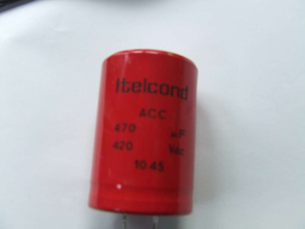 CONDENSATORE ELETTROLITICO ITELCOND 470mF 420V CONDENSATORE ELETTROLITICO ITELCOND 470mF 420V