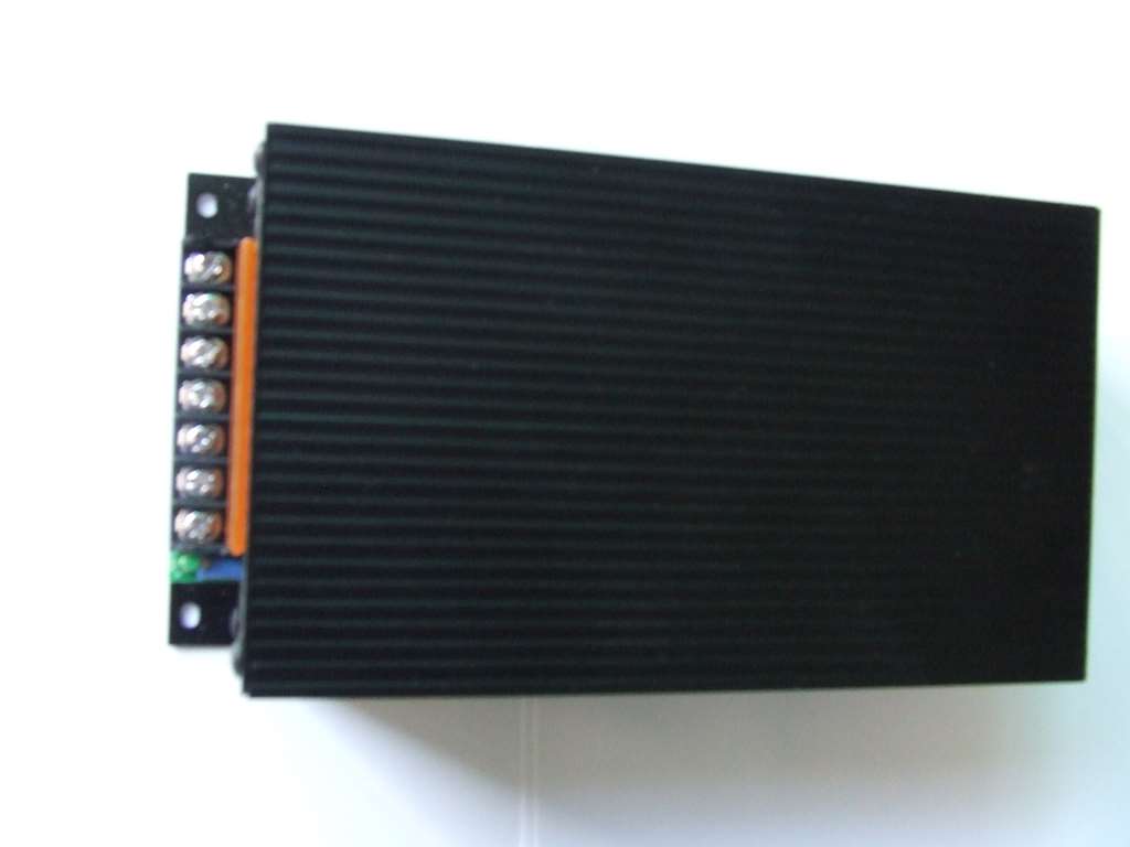 ALIMENTATORE REGOLABILE SWITCHING DA 1 A 48 VOLT 480W ALIMENTATORE REGOLABILE SWITCHING DA 1 A 48 VOLT 480W