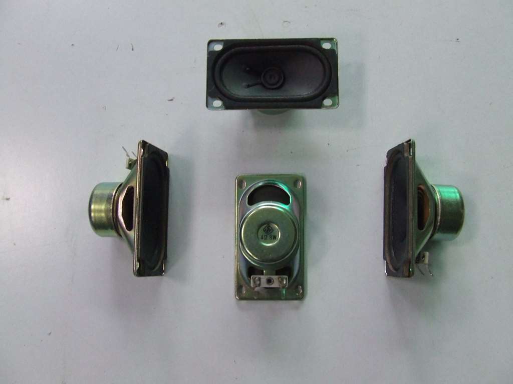 ALTOPARLANTE AMAGNETICO RETTANG. KIT 4 PEZZI 4 OHM 5W 50X90 MM ALTOPARLANTE AMAGNETICO RETTANG. KIT 4 PEZZI 4 OHM 5W 50X90 MM
