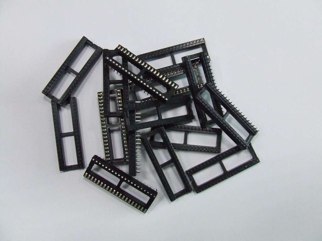 ZOCCOLO PER INTEGRATO 40 PIN KIT 20 PEZZI