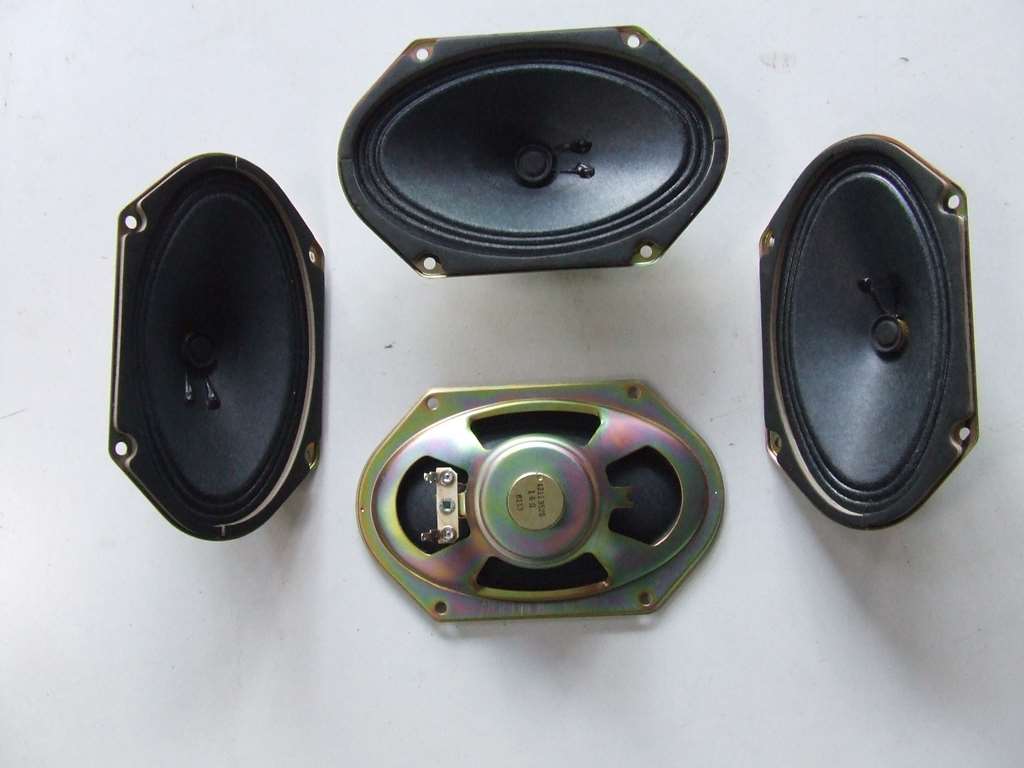 ALTOPARLANTE AMAGNETICO OVALE KIT 4 PEZZI 16 OHM 15W 15X9,5 CM ALTOPARLANTE AMAGNETICO OVALE KIT 4 PEZZI 16 OHM 15W 15X9,5 CM