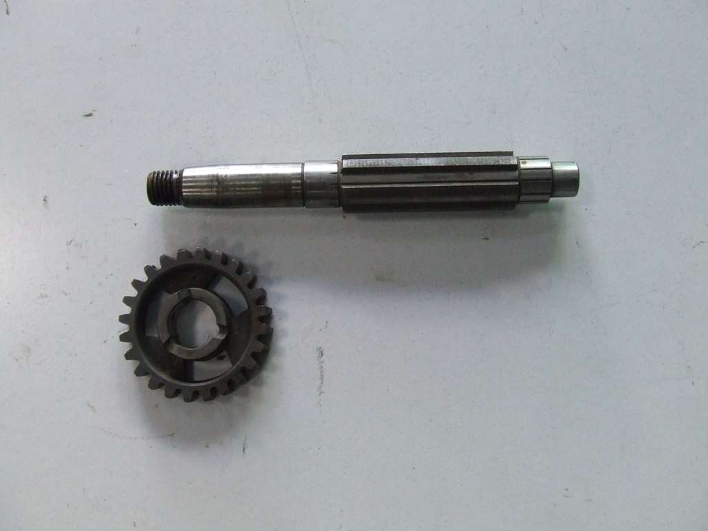 ISOMOTO 150 CC ALBERO SECONDARIO TRASMISSIONE ALLA CATENA USATO ISOMOTO 150 CC ALBERO SECONDARIO TRASMISSIONE ALLA CATENA USATO