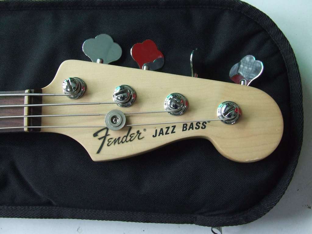 FENDER BASSO JAZZ ANNI 90 MADE IN USA USATO