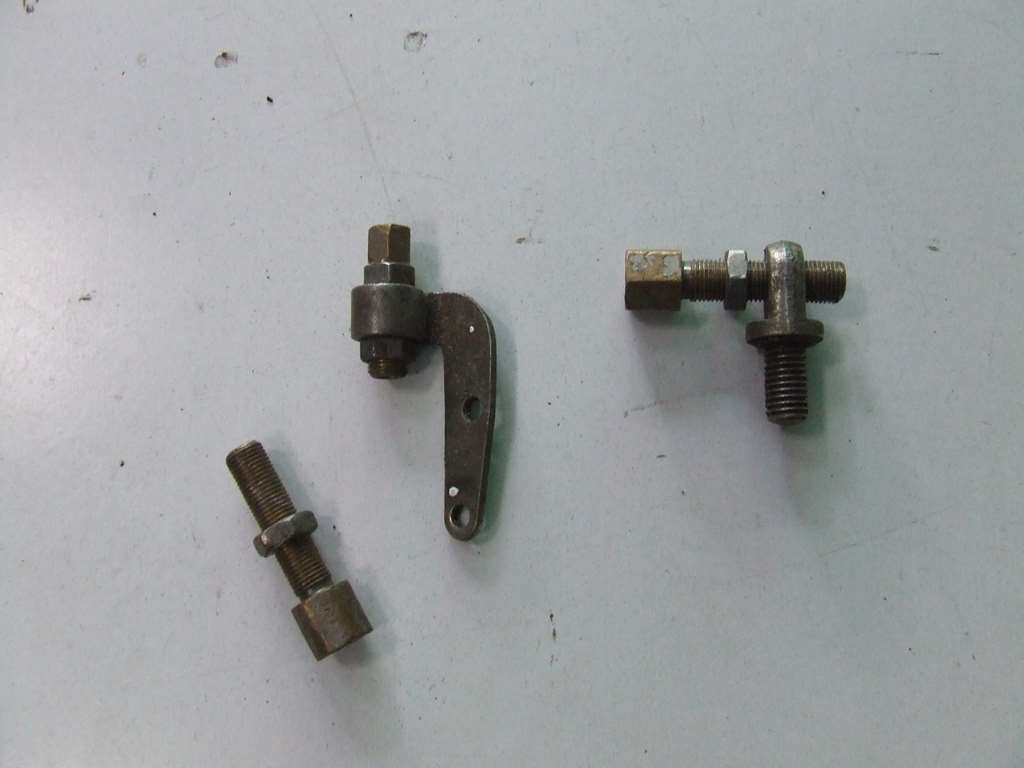 INNOCENTI LAMBRETTA 125 D REGISTRO FRENO E FRIZIONE USATO INNOCENTI LAMBRETTA 125 D REGISTRO FRENO E FRIZIONE USATO