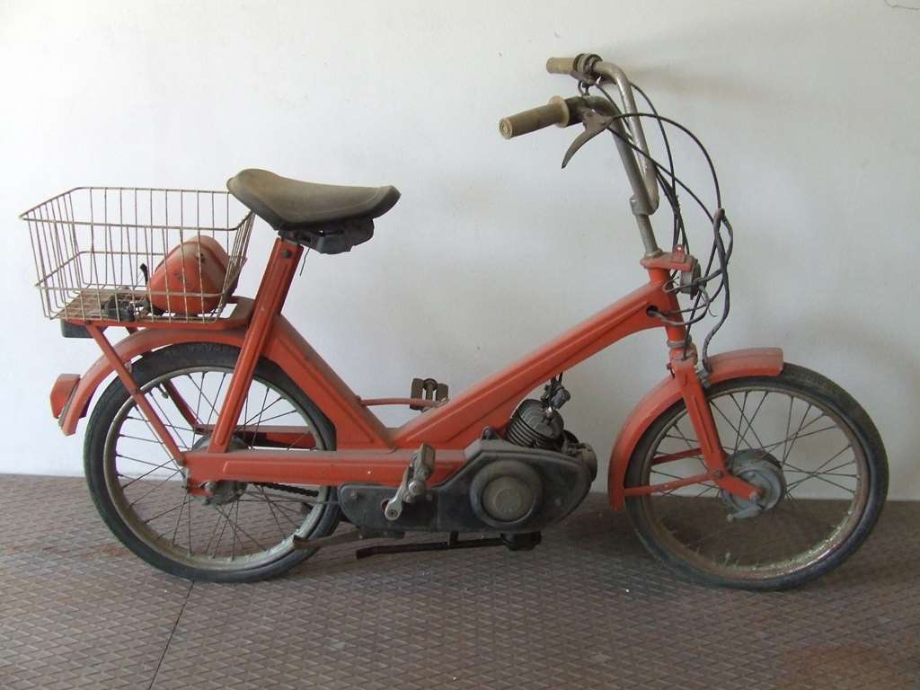 MOTO GUZZI TROTTER 40 DEL 1966 CONSERVATO MOTO GUZZI TROTTER 40 DEL 1966 CONSERVATO