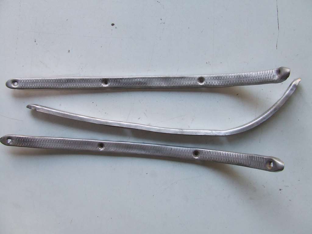 INNOCENTI LAMBRETTA 125 D 1953 GUIDE PER PEDANA USATO INNOCENTI LAMBRETTA 125 D 1953 GUIDE PER PEDANA USATO